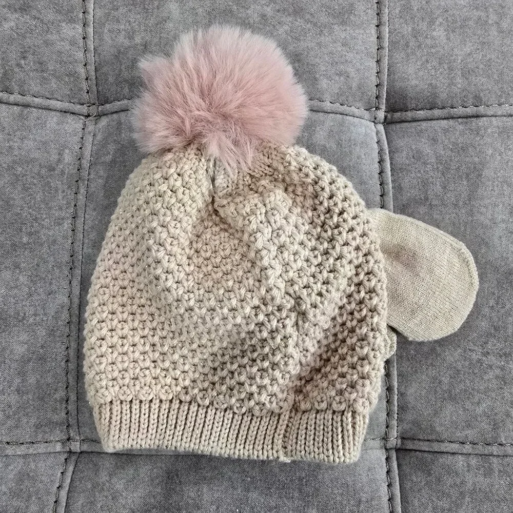 NWT Toby & Me Toddler Pom Hat and Mitten Set